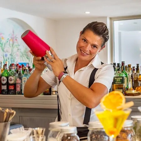 Flamingo Ξενοδοχείο 4*