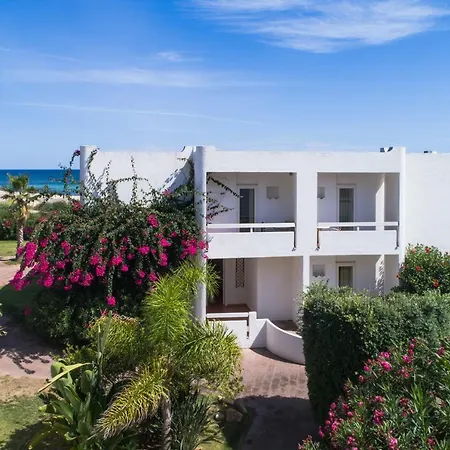 Flamingo Ξενοδοχείο 4*