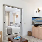 Flamingo 4*