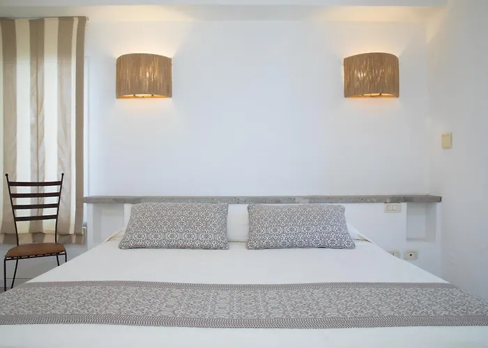 Отель Flamingo 4*