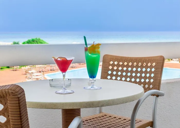 Flamingo Отель 4*