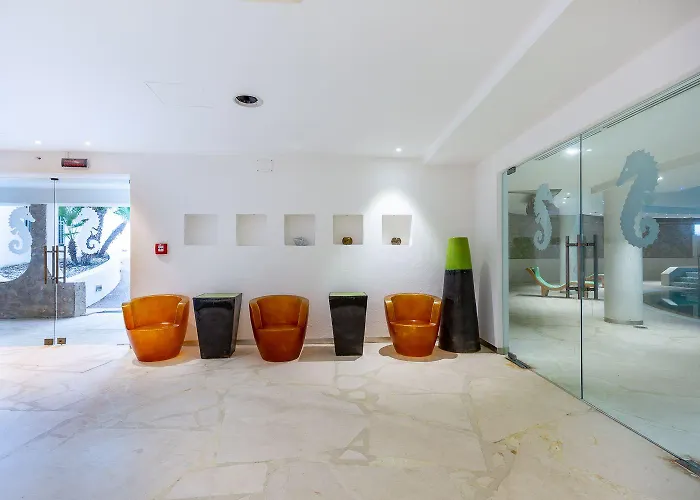 Flamingo Отель Санта-Маргерита-ди-Пула